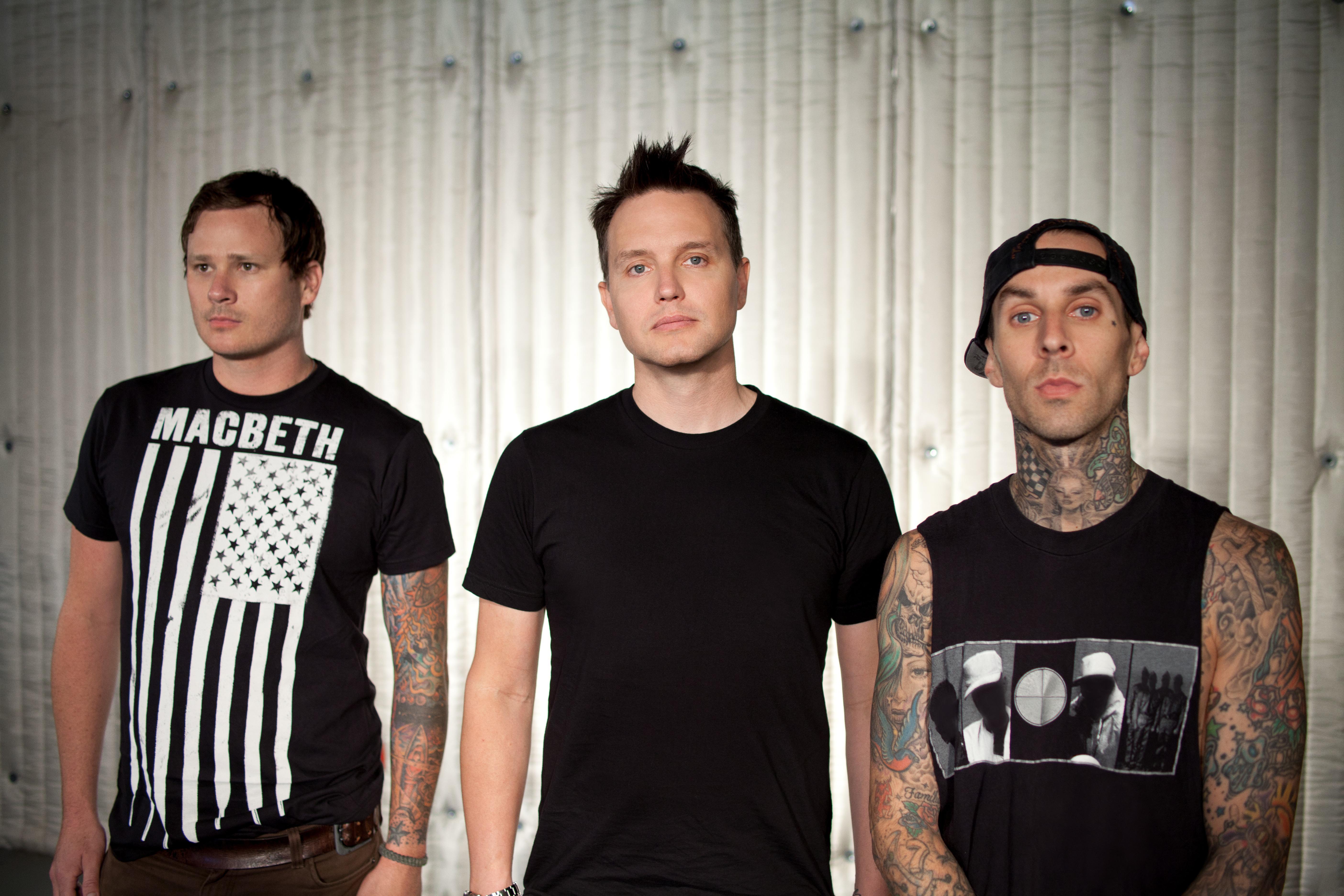 Blink-182 live