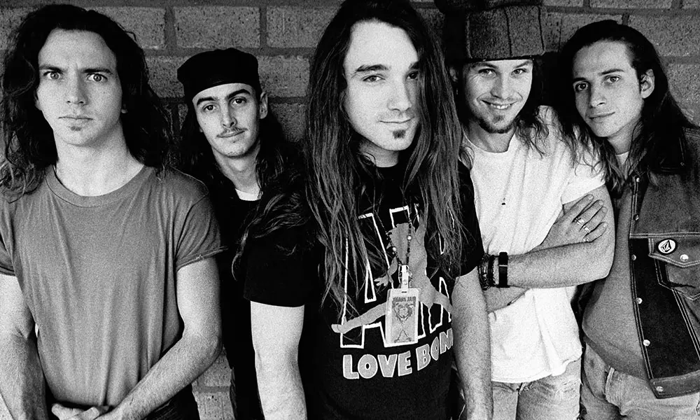 Pearl Jam band photo