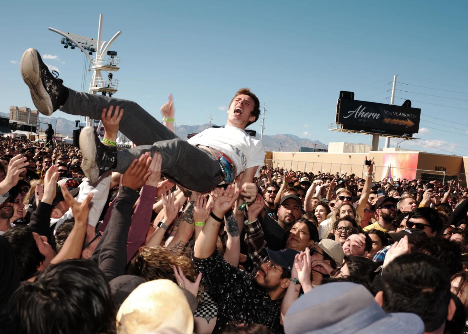 2000s rock concert crowd representing the best rock songs of the 2000s